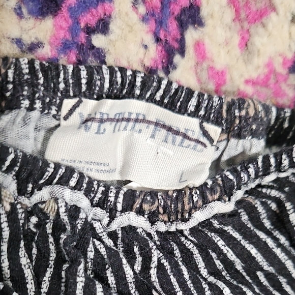 NWOT We The Free Black Dolce Vidta Tank - Picture 4 of 5